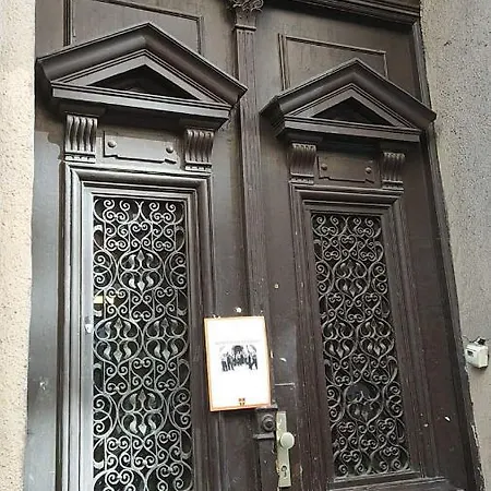 Sunny With Private Bathroom In Downtown * Budapest